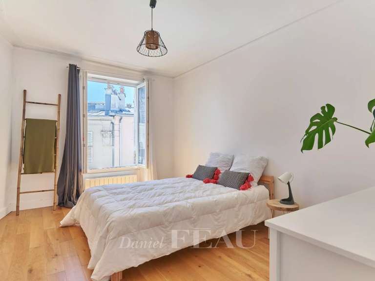 Appartement Paris 18e - 2 chambres - 52m²