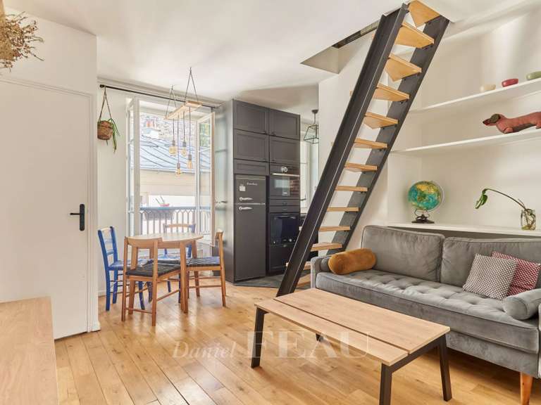 Appartement Paris 18e - 2 chambres - 52m²