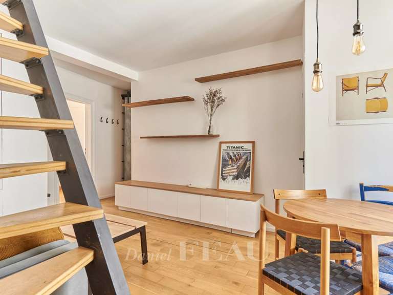 Appartement Paris 18e - 2 chambres - 52m²