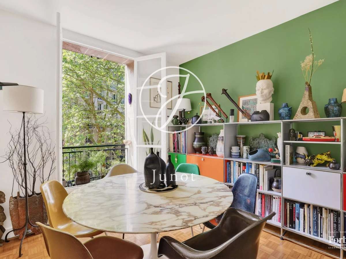 Apartment Paris 18e