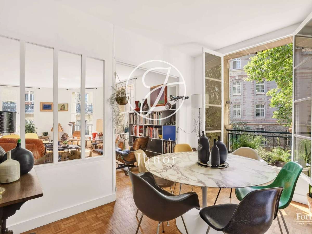 Apartment Paris 18e