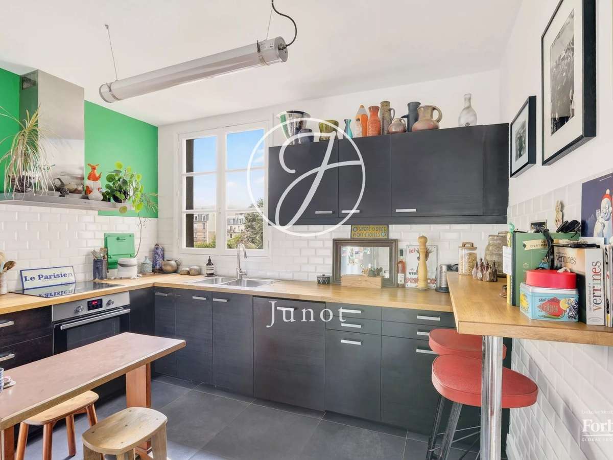 Apartment Paris 18e