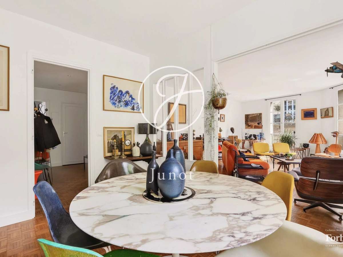Apartment Paris 18e