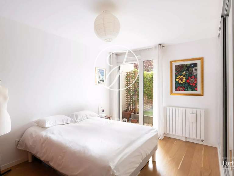 Appartement Paris 18e - 2 chambres - 173m²