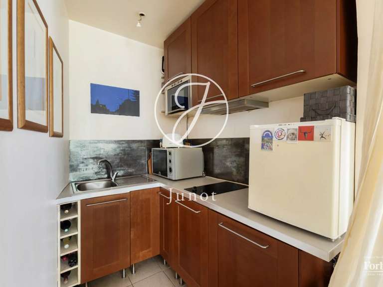 Appartement Paris 18e - 1 chambre - 39m²