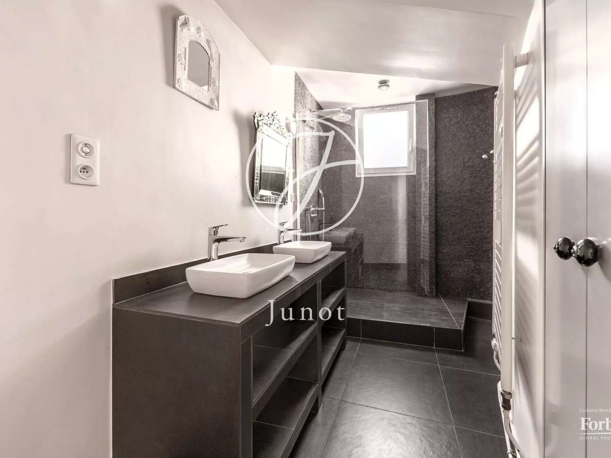 Appartement Paris 18e