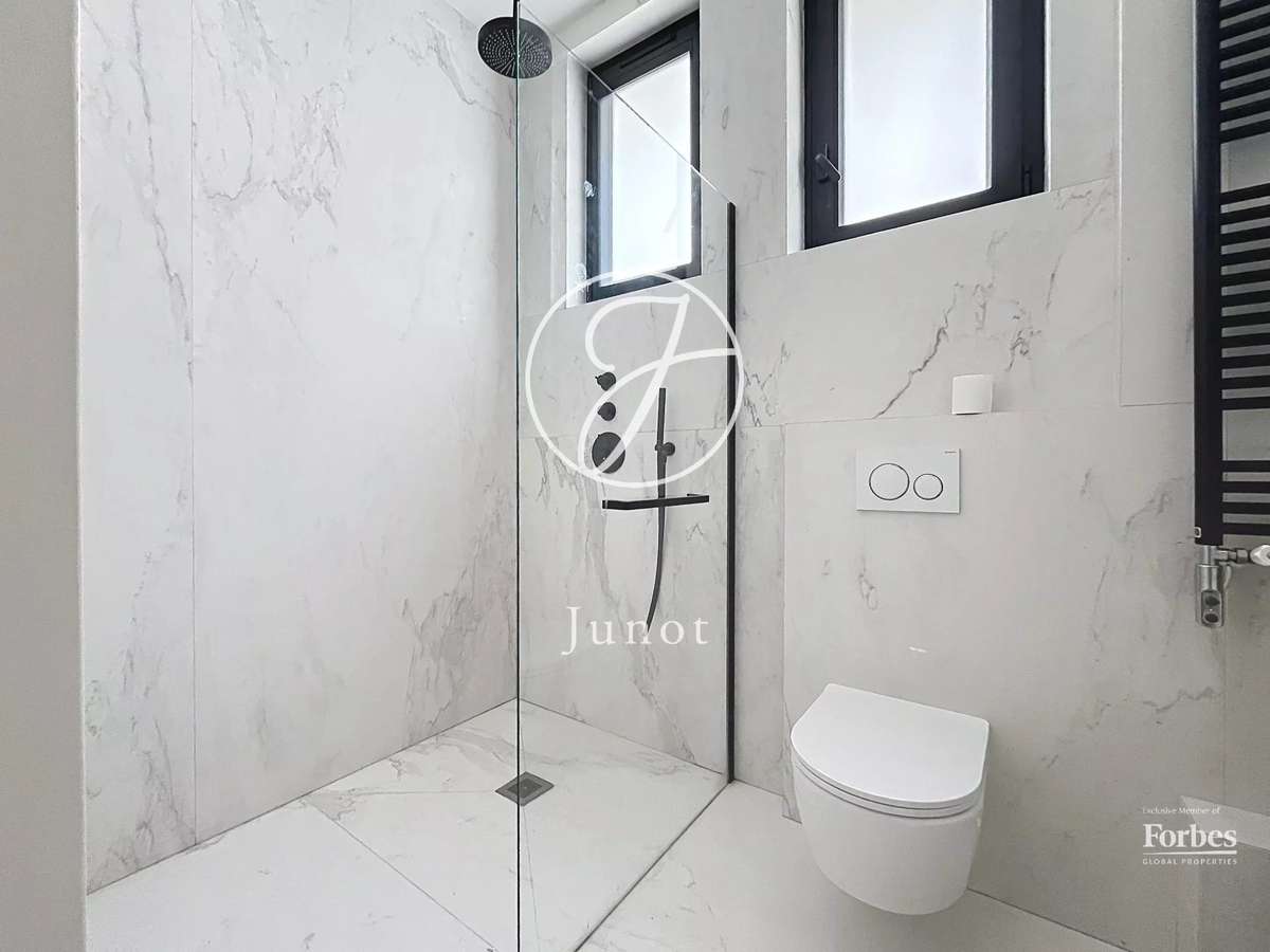 Apartment Paris 18e