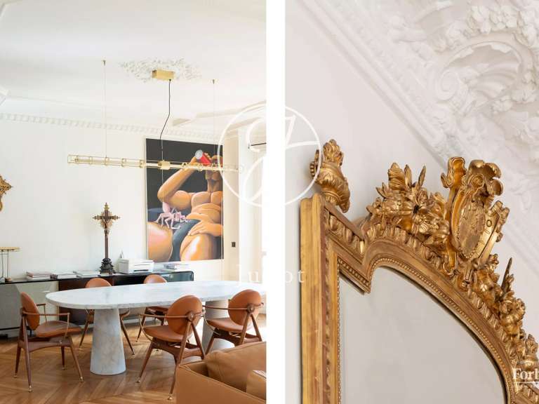 Appartement Paris 18e - 3 chambres - 132m²