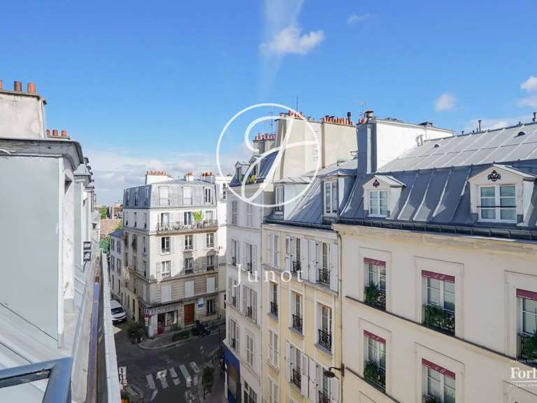 Appartement Paris 18e - 3 chambres - 78m²