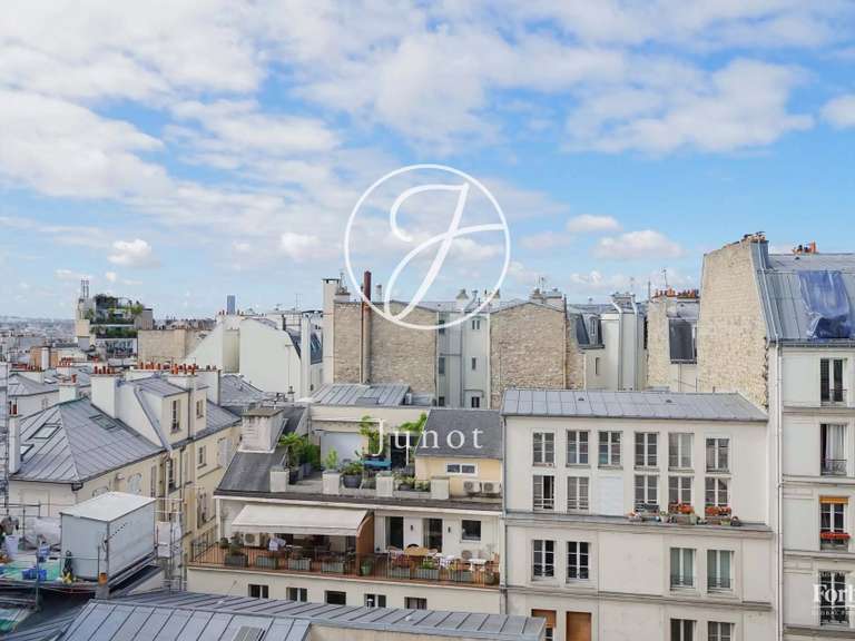Appartement Paris 18e - 3 chambres - 78m²
