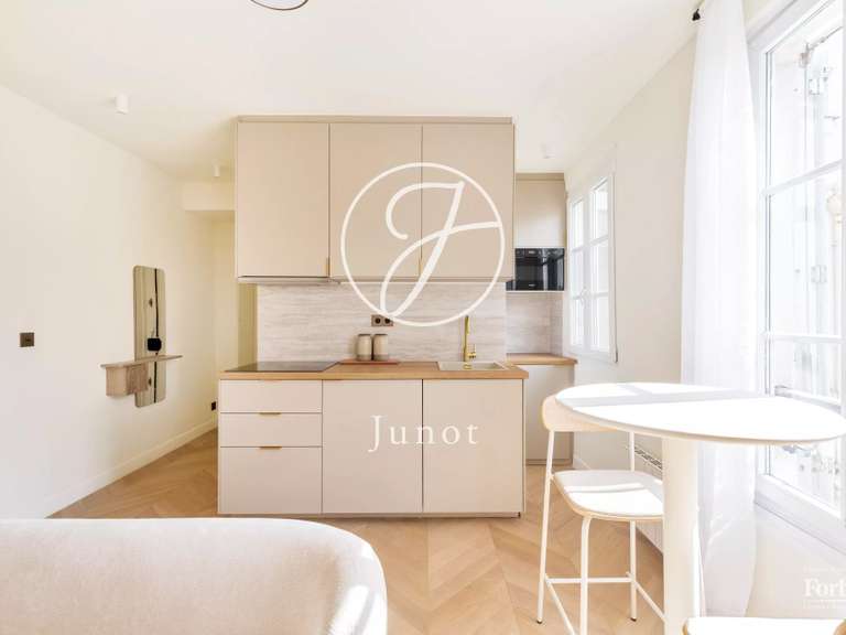 Appartement Paris 18e - 1 chambre - 29m²
