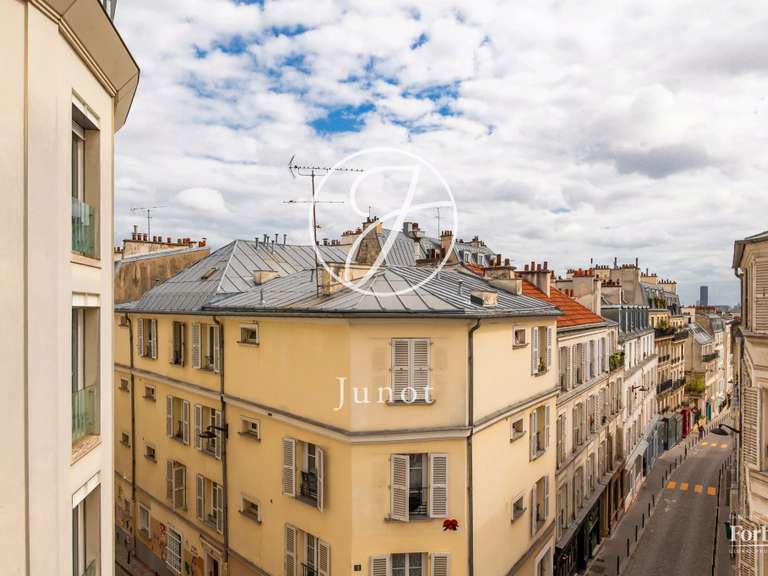 Appartement Paris 18e - 3 chambres - 129m²