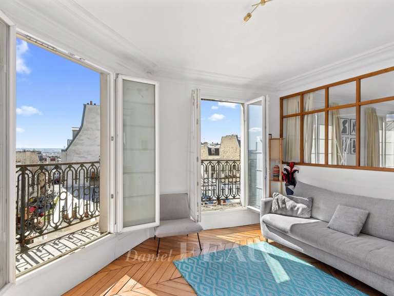 Appartement Paris 18e - 1 chambre - 62m²
