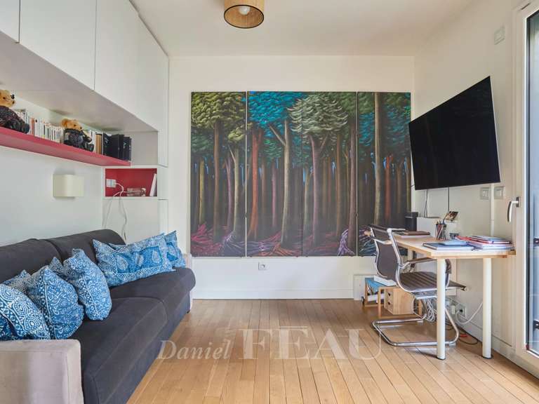 Appartement Paris 18e - 2 chambres - 83m²