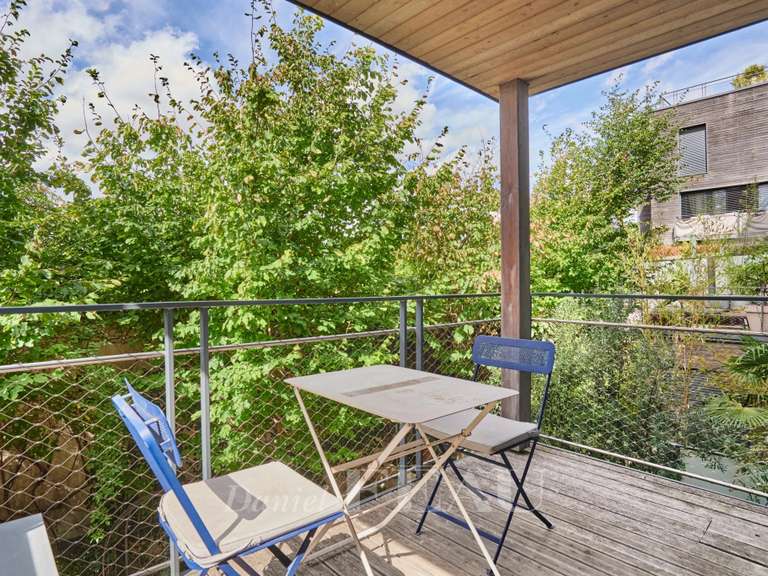 Appartement Paris 18e - 2 chambres - 83m²