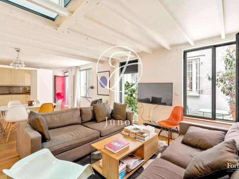 Appartement Paris 18e - 2 chambres - 72m²