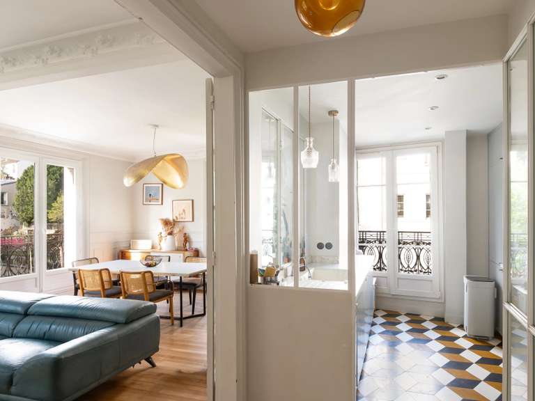 Appartement Paris 18e - 3 chambres - 110m²