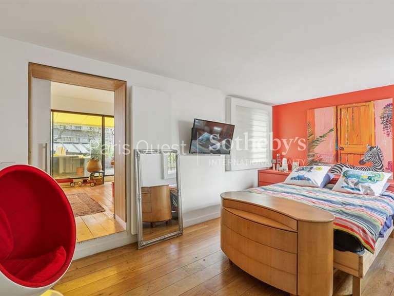 Maison Paris 18e - 2 chambres - 177m²