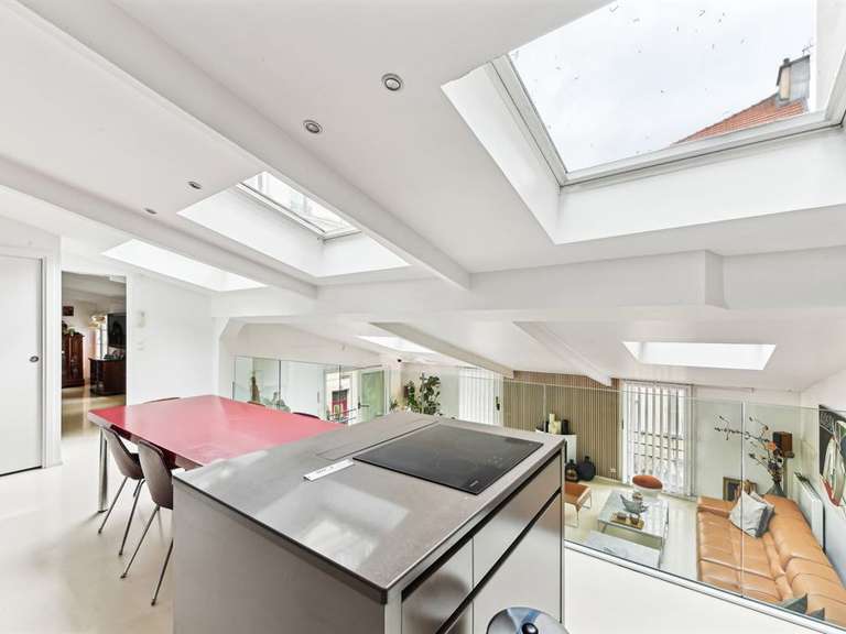 Maison Paris 18e - 4 chambres - 239m²