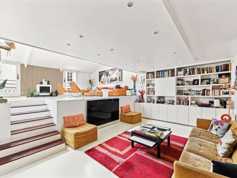 Maison Paris 18e - 4 chambres - 239m²