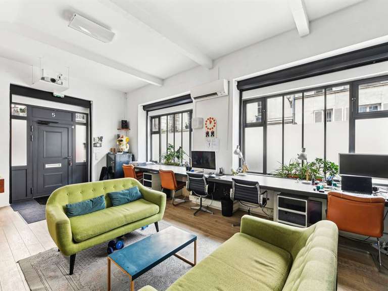 Maison Paris 18e - 4 chambres - 239m²