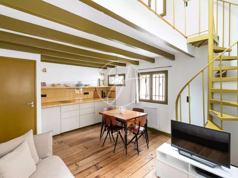 House Paris 18e - 1 bedroom - 31m²