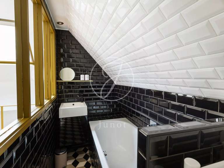 House Paris 18e - 1 bedroom - 31m²