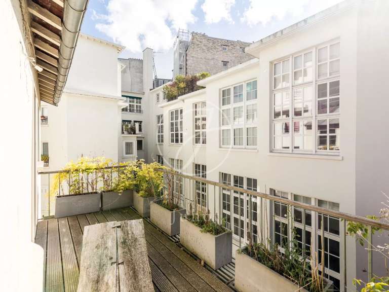 Maison Paris 18e - 4 chambres - 270m²