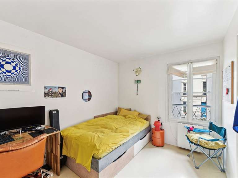 Maison Paris 18e - 4 chambres - 240m²