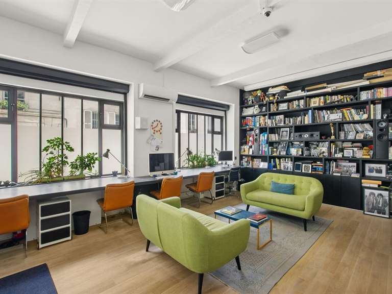 Maison Paris 18e - 4 chambres - 240m²