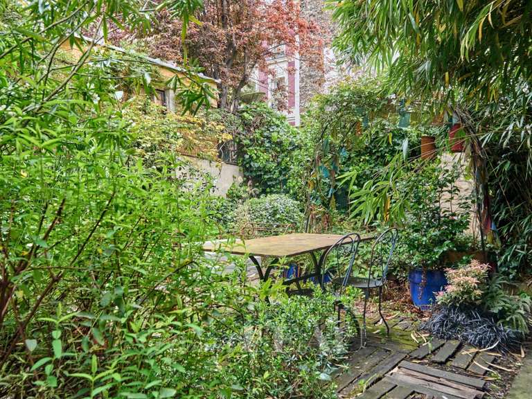 Maison Paris 18e - 3 chambres - 286m²