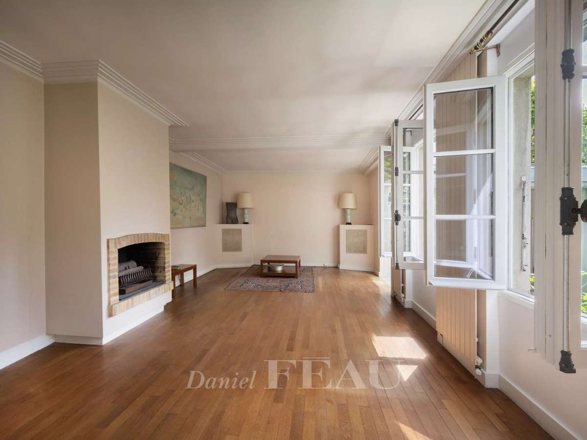 House Paris 18e