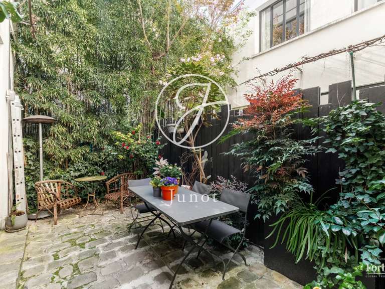 Maison Paris 18e - 4 chambres - 181m²