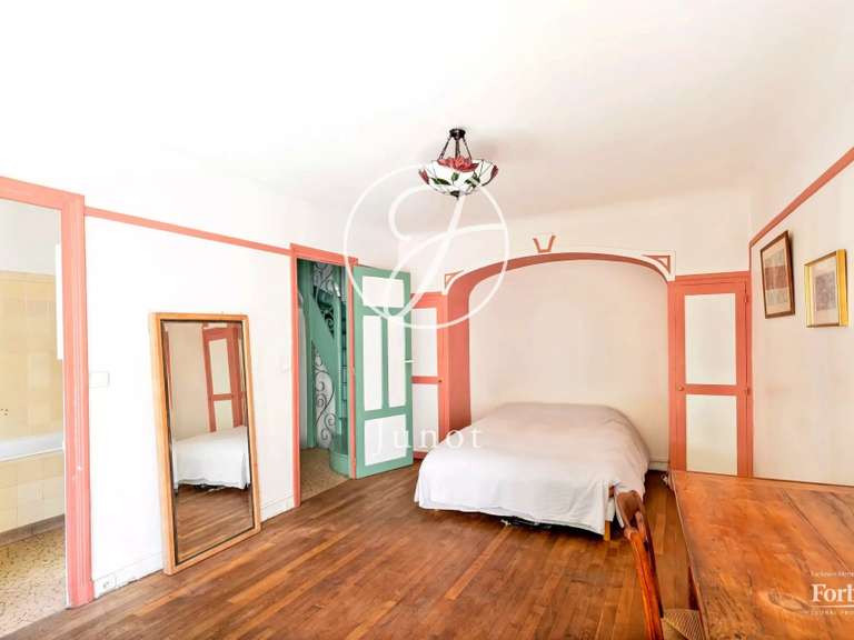 Maison Paris 18e - 3 chambres - 148m²