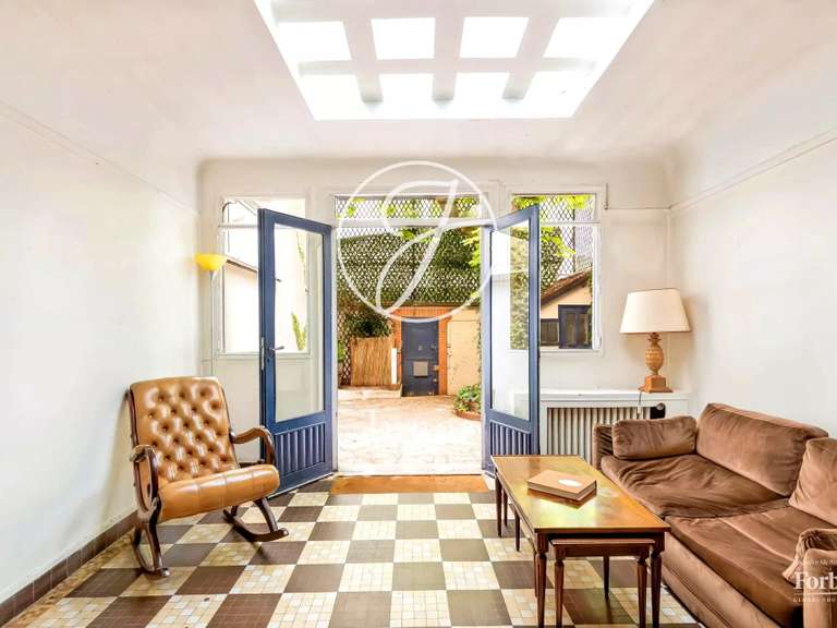 Maison Paris 18e - 3 chambres - 148m²