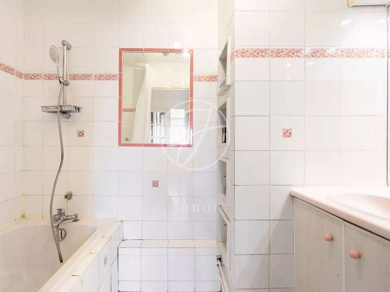 Appartement Paris 19e - 5 chambres - 143m²