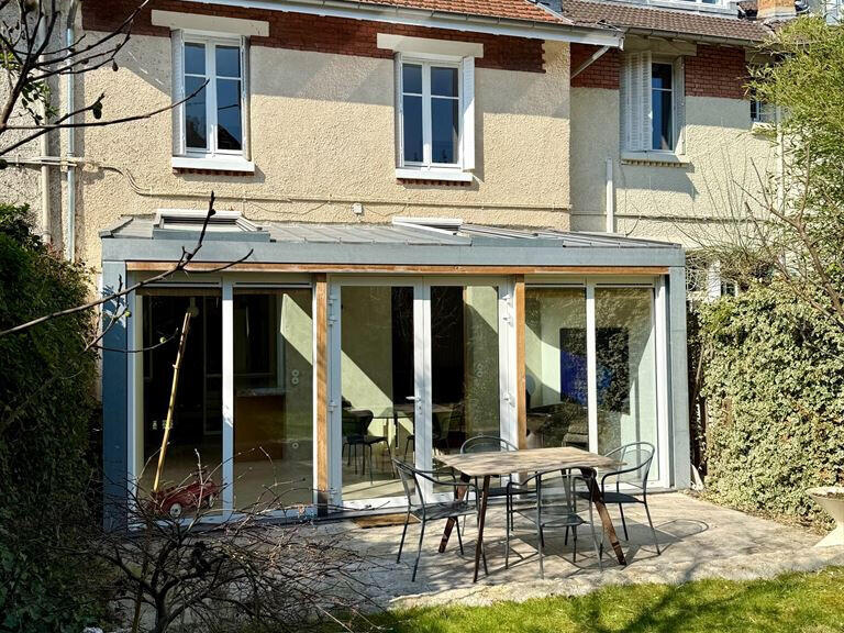 House Paris 19e - 4 bedrooms - 220m²