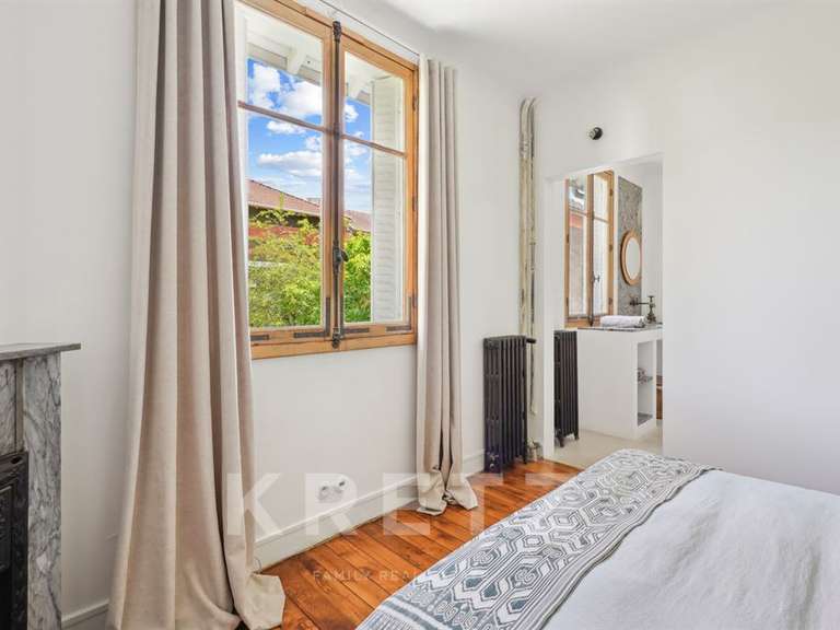 Maison Paris 19e - 4 chambres - 230m²