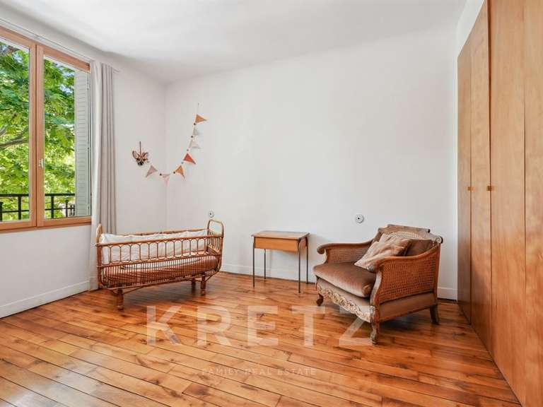 Maison Paris 19e - 4 chambres - 230m²