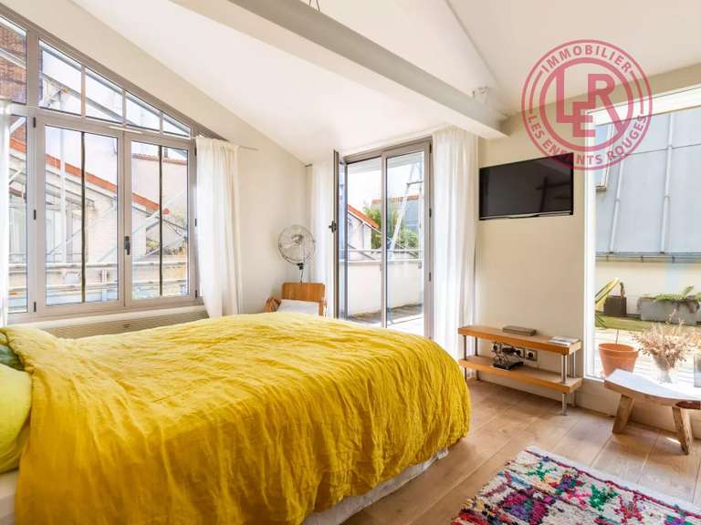 Maison Paris 19e - 4 chambres - 240m²