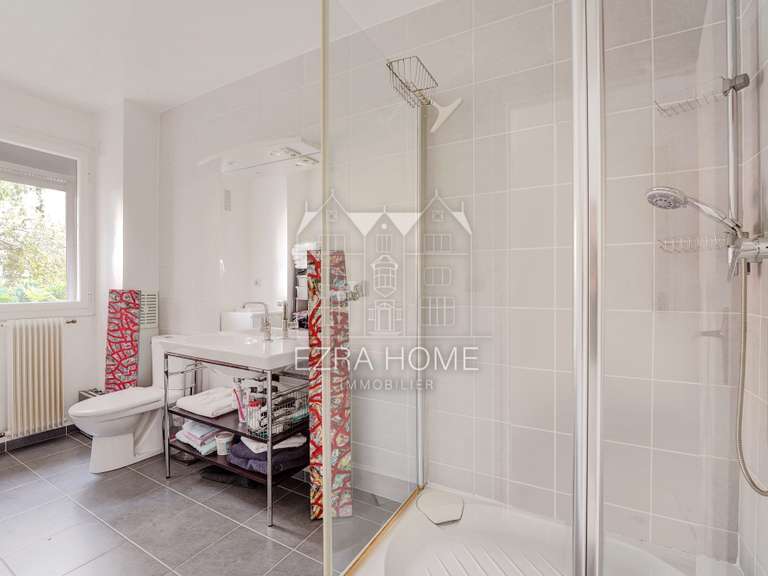 Maison Paris 19e - 4 chambres - 220m²