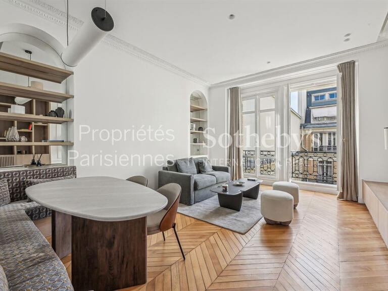 Apartment Paris 1er - 1 bedroom - 70m²