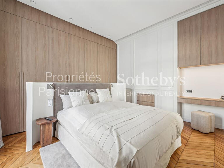Apartment Paris 1er - 1 bedroom - 70m²