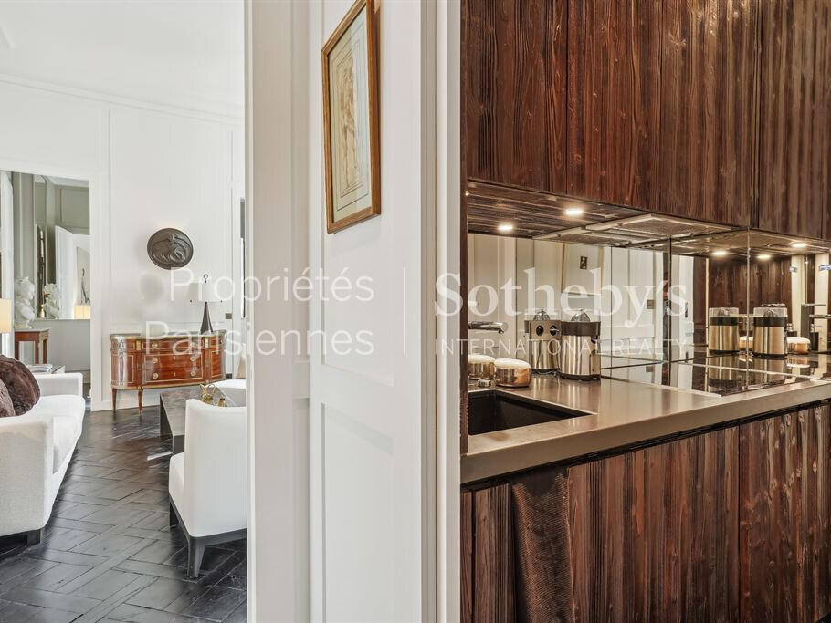 Apartment Paris 1er