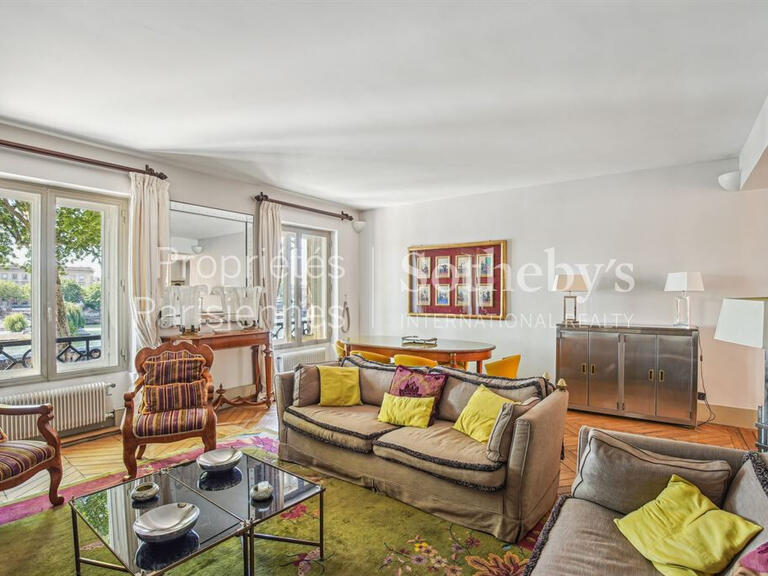 Appartement Paris 1er - 3 chambres - 115m²