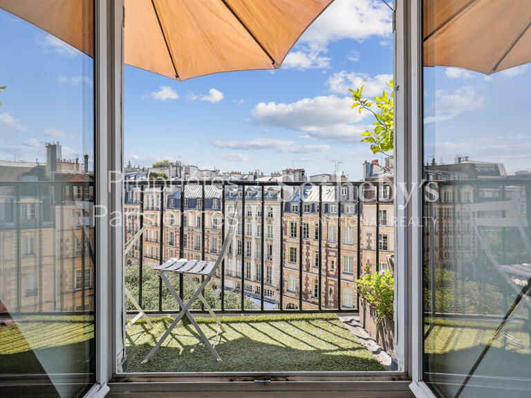 Appartement Paris 1er - 3 chambres - 82m²