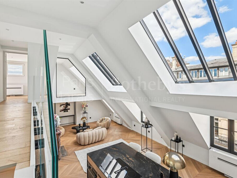 Apartment Paris 1er