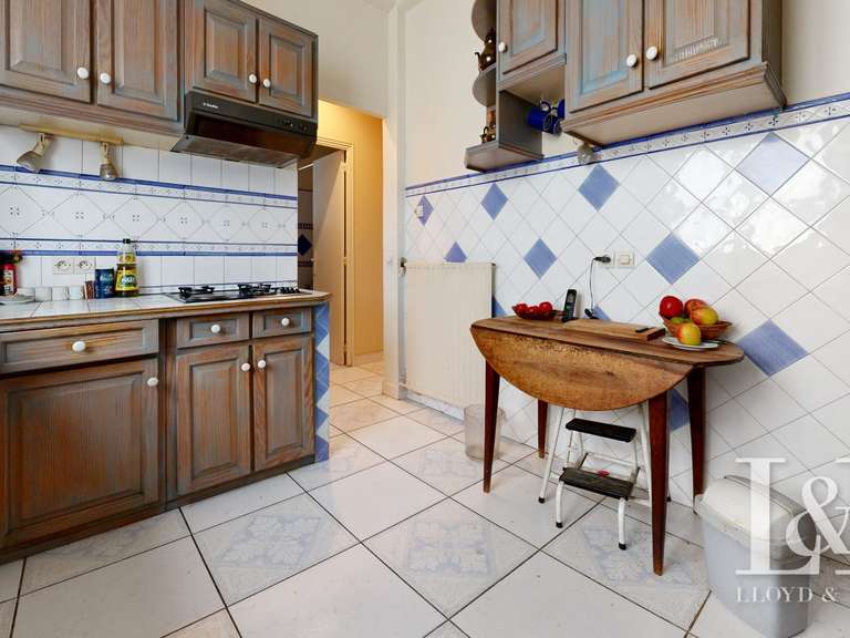 Appartement Paris 1er - 3 chambres - 126m²