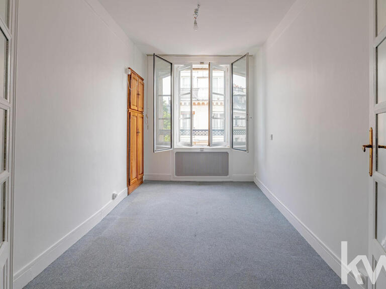 Apartment Paris 1er - 3 bedrooms - 80m²