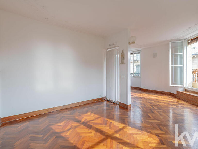 Apartment Paris 1er - 3 bedrooms - 80m²